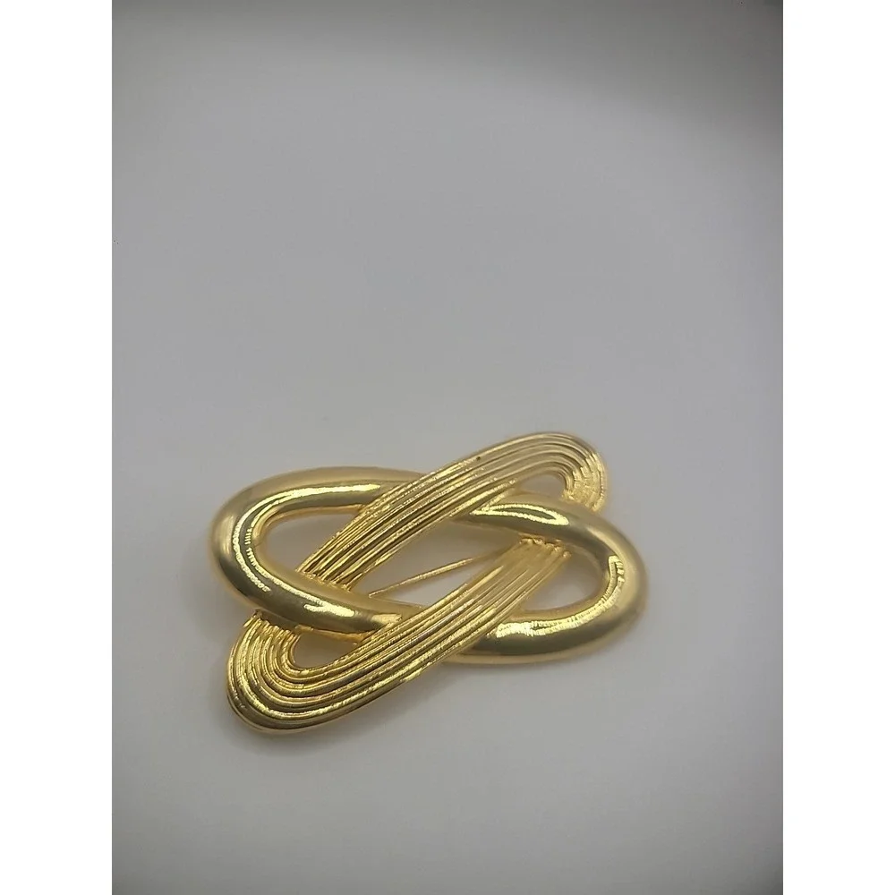 Vintage Gold Tone Brooch Pin Double Chain Smooth Ribbed Jewelry Costume